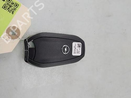 Used Electronic module Electronic module OPEL CORSA F (P2JO) 1.2 (68) (101 hp) 32748166 32748166