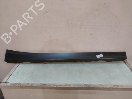 Used Right sideskirt BMW 1 (F20) 118 i (170 hp) 29704783