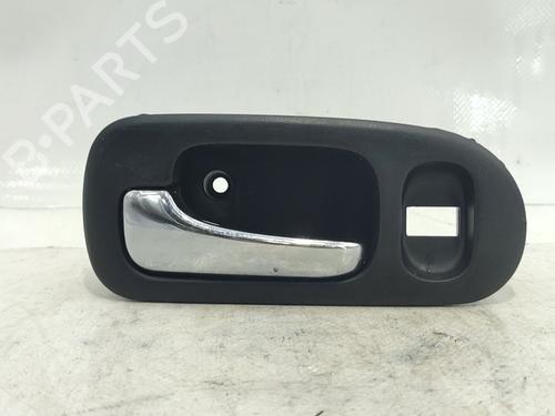 Used Rear left interior door handle Rear left interior door handle HONDA CIVIC VI Fastback (MA, MB) 1.5 16V (MB3) (114 hp) 32395902 32395902