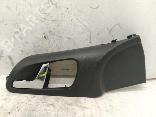Venstre foran invendig håndtak SKODA OCTAVIA I (1U2) 1.9 TDI (90 hp) 23179618