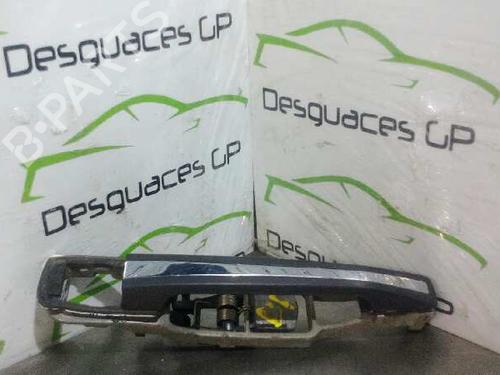 Used Front left exterior door handle MERCEDES-BENZ E-CLASS (W124) [1993-1996]  7133012