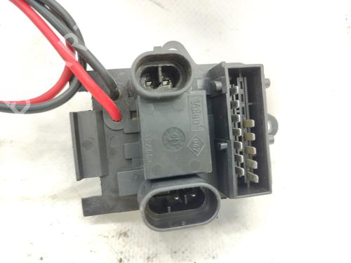 Heater resistor RENAULT KANGOO Express (FC0/1_) D 65 1.9 (FC0E, FC02, FC0J, FC0N) | BP30087637M108