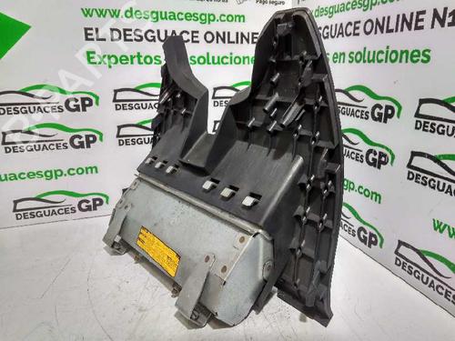 Driver airbag TOYOTA COROLLA Verso (ZER_, ZZE12_, R1_) 2.2 D-4D (AUR10_, AUR10R) | BP7143179C9 