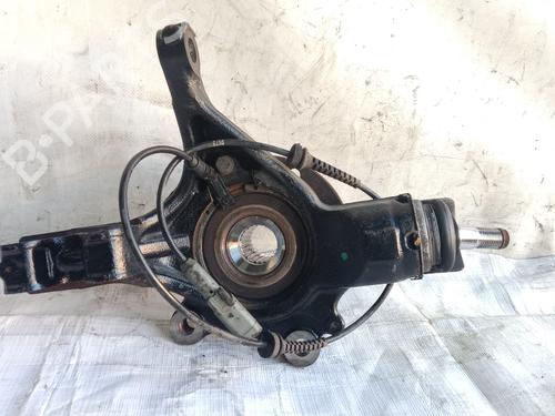 Used Right front steering knuckle PEUGEOT 5008 II (MC_, MJ_, MR_, M4_) 1.6 BlueHDi 115 (MCBHXH, MCBHXW) (116 hp) 26884503