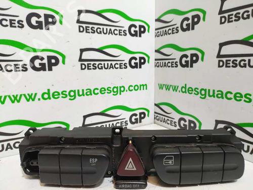 Used Warning switch MERCEDES-BENZ C-CLASS Coupe (CL203) [2001-2011]  7150215