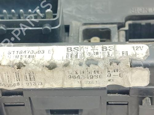 Fuse box CITROËN C5 I (DC_) 2.0 HDi (DCRHZB, DCRHZE) | BP27599576E1 