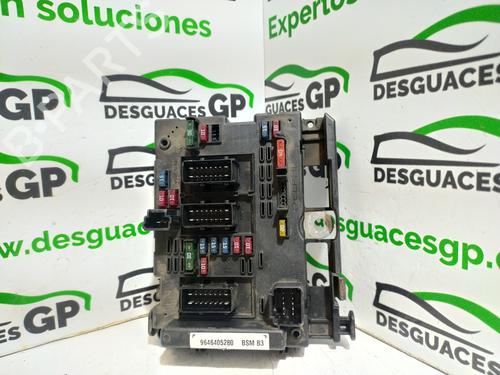 Used Fuse box PEUGEOT 206 Hatchback (2A/C) [1998-2012]  7153844