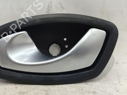 Venstre fortil invendig håndtag Venstre fortil invendig håndtag RENAULT GRAND SCÉNIC III (JZ0/1_) 1.9 dCi (JZ0J, JZ0N, JZ1K, JZ1S) (131 hp) 34246209 34246209
