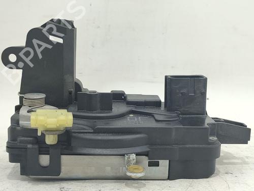 front-left-lock-opel-astra-h-gtc-a04-2005-2006-2007-2008-2009-2010-37758239 main image
