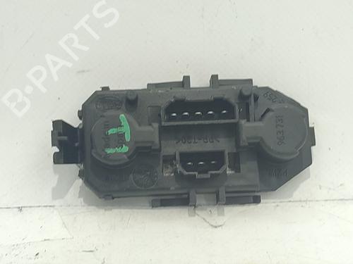 Support de lampe SEAT TOLEDO II (1M2) 1.9 TDI (110 hp) 31856306