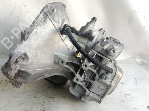 Used Gearbox OPEL CORSA C (X01) 1.2 (F08, F68) (75 hp) 30576631