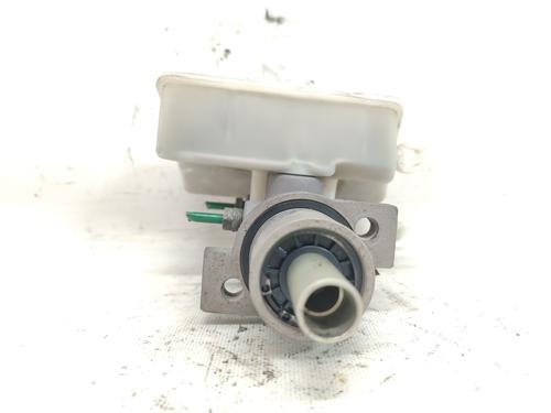 Used Brake master cylinder PEUGEOT 206 Hatchback (2A/C) 1.6 16V (109 hp) 28819278