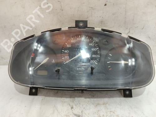 Used Instrument cluster NISSAN MICRA II (K11) 1.0 i 16V (54 hp) 27883709