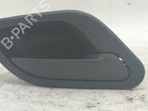 Used Front right interior door handle Front right interior door handle 38293683 38293683