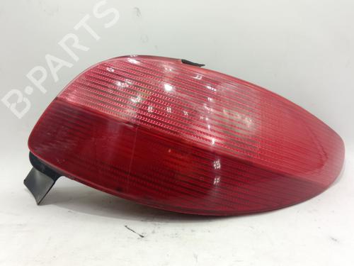 Used Right taillight Right taillight PEUGEOT 206 Hatchback (2A/C) 1.4 i (75 hp) 34614137 34614137