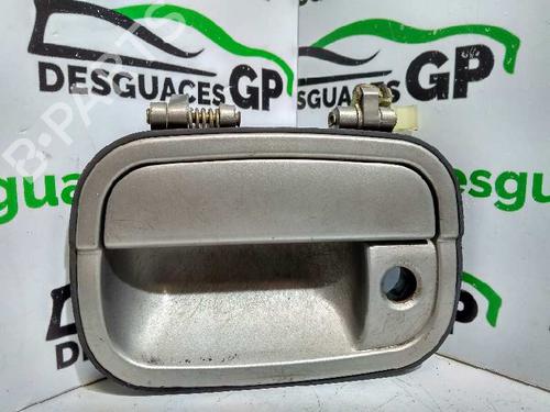 Poignée extérieure avant gauche HYUNDAI SANTAMO [1998-2002]  7144537