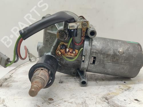 Used Front wiper motor FORD FIESTA I (GFBT) [1976-1983]  23178750