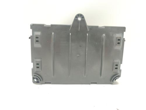 Used Fuse box Fuse box PEUGEOT 407 (6D_) 2.0 HDi 135 (6DRHRH, 6DRHRE, 6DRHRG, 6DRHRJ) (136 hp) 40199200 40199200