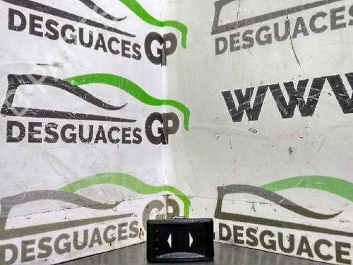 Used Right front window switch FORD MONDEO III Saloon (B4Y) 2.0 16V TDDi / TDCi (115 hp) 7139293