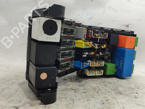 Fuse box PEUGEOT 605 (6B)  | BP18077139E1 
