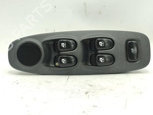 Used Left front window switch HYUNDAI ACCENT II (LC) 1.5 CRDi (82 hp) 29983385