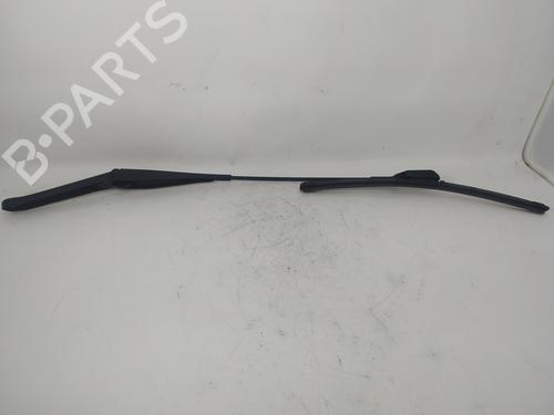 Front windshield wiper arm FORD FIESTA VI (CB1, CCN) 1.25 | BP10958799C143 