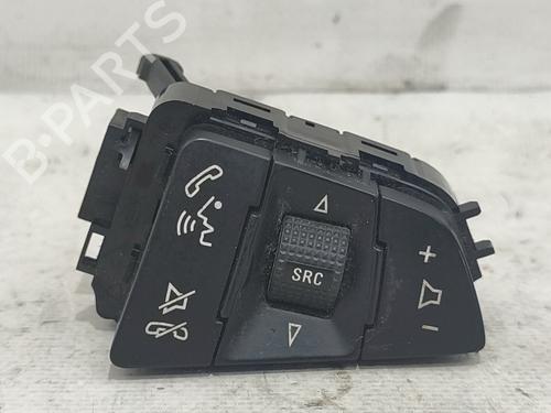 Used Steering wheel controls OPEL INSIGNIA A Sports Tourer (G09) 2.0 CDTI (35) (160 hp) 23178909