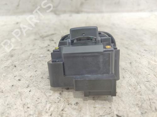 Steering wheel controls NISSAN MAXIMA / MAXIMA QX V (A33) 3.0 V6 24V | BP27481447E15 