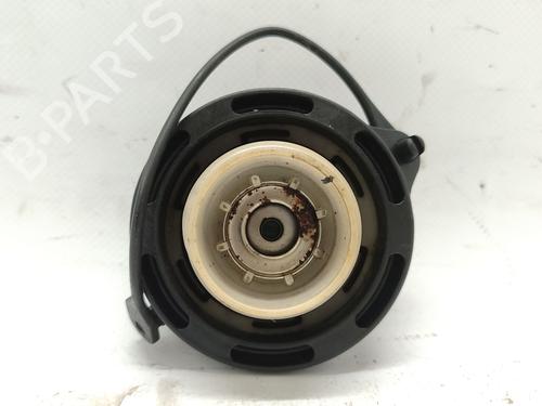 Klapa wlewu paliwa KIA CARENS I MPV (FC, FJ) 2.0 CRDi | BP30052876C131 