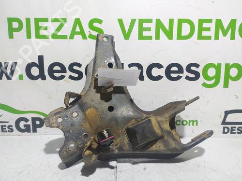 Querlenker rechts vorne für NISSAN TERRANO II (R20) [1992-2007]  7129521