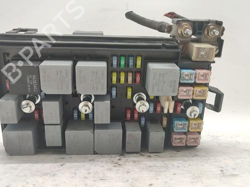 fuse-box-chevrolet-epica-kl1_-2004-2005-2006-2007-2008-2009-2010-2011-37266059 main image