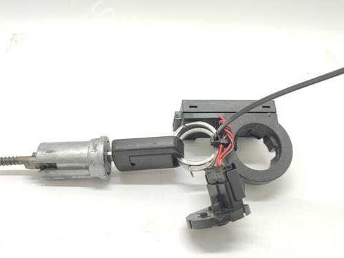 Canhão de ignição Canhão de ignição OPEL CORSA C (X01) 1.7 DI (F08, F68) (65 hp) 39809272 39809272
