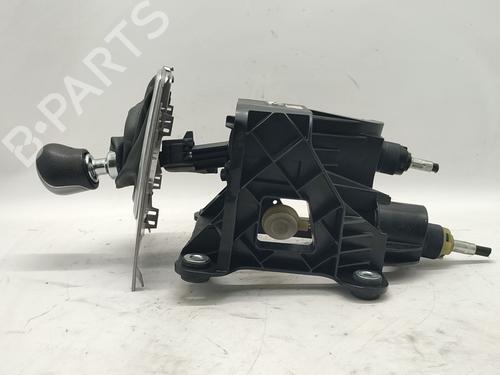 Gear lever FORD KUGA I 2.0 TDCi | BP30115304M90