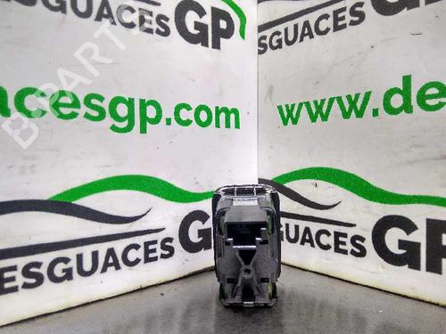 Left rear window switch MERCEDES-BENZ C-CLASS (W204) C 200 CDI (204.007, 204.006) | BP7161020I29 