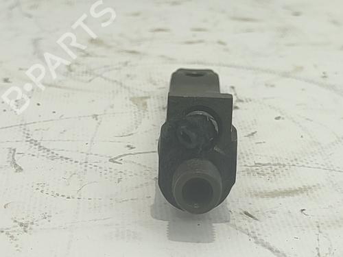 Used Injector OPEL VECTRA B (J96) 2.0 DTI 16V (F19) (101 hp) 23117860