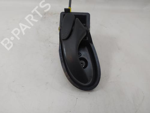 Venstre foran invendig håndtak FORD FOCUS I (DAW, DBW) 1.8 Turbo DI / TDDi | BP11795334I13 