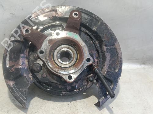 Used Right rear steering knuckle HYUNDAI SANTA FÉ I (SM) 2.0 CRDi 4x4 (125 hp) 25745808
