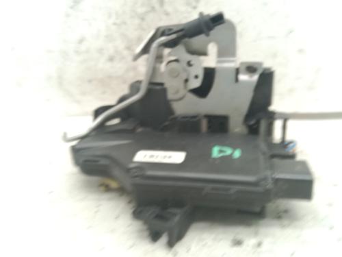 Front left lock AUDI A6 C5 Avant (4B5) 2.5 TDI quattro | BP25495591C98 