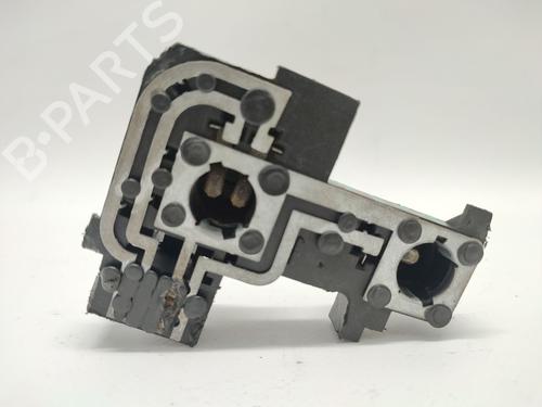 Used Lamp holder Lamp holder RENAULT LAGUNA II (BG0/1_) 1.9 dCi (BG08, BG0G) (120 hp) 33832111 33832111