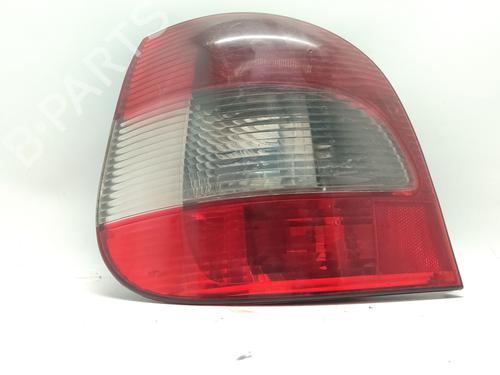 Feu arrière gauche RENAULT SCÉNIC I MPV (JA0/1_, FA0_) 1.9 dTi (JA0N) (98 hp) 31760624
