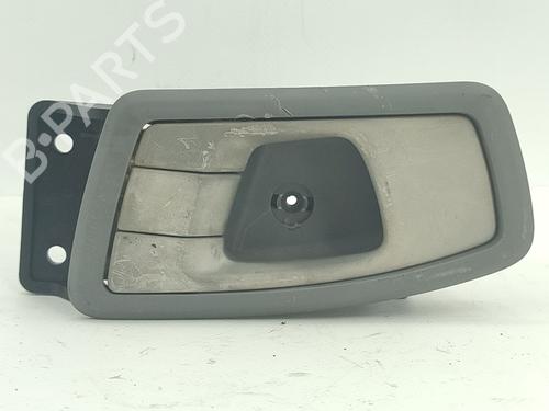 Used Rear right interior door handle KIA CARENS I MPV (FC, FJ) 2.0 CRDi (113 hp) 31061014