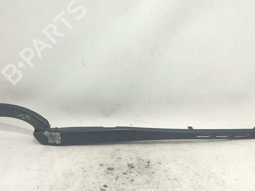 front-windshield-wiper-arm-audi-a4-b6-8e2-2000-2001-2002-2003-2004-2005-38203582 main image