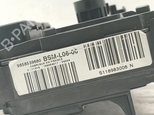 Fuse box PEUGEOT 307 (3A/C) 1.6 HDi | BP30176838E1