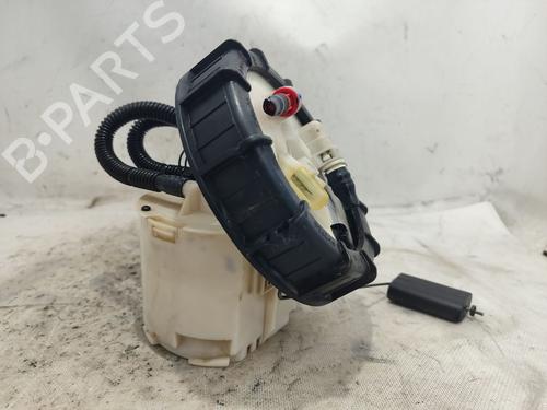 Used Fuel pump FORD FOCUS I Turnier (DNW) 1.8 TDCi (100 hp) 24701843