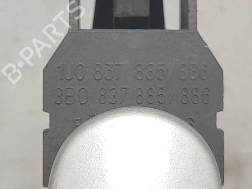 Front left exterior door handle SKODA OCTAVIA I (1U2) 1.9 TDI | BP22904083C128 