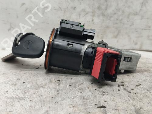 Clé de contact RENAULT CLIO III (BR0/1, CR0/1) 1.2 16V (BR0P, CR0P) (101 hp) 24701134