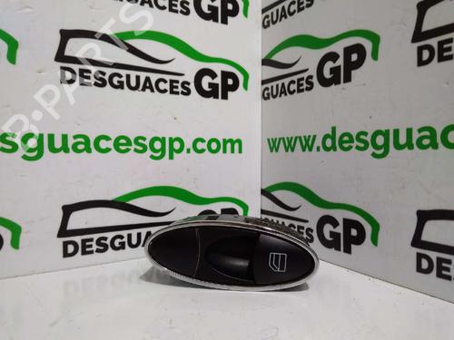 Used Right rear window switch MERCEDES-BENZ E-CLASS (W211) [2002-2009]  7147356