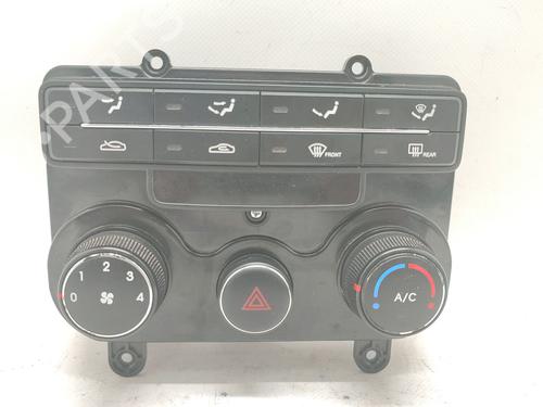 Used Climate control Climate control 37175808 37175808