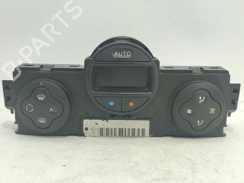 Used Climate control RENAULT MEGANE II Saloon (LM0/1_) 1.9 dCi (LM0G, LM1G, LM2C) (120 hp) 31862250