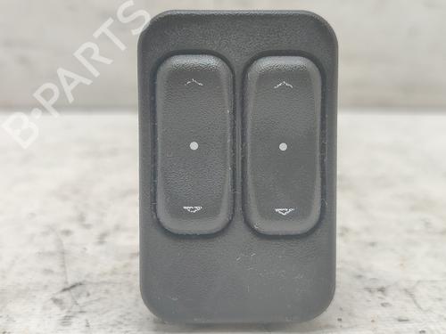 Used Left front window switch OPEL CORSA C (X01) 1.3 CDTI (F08, F68) (70 hp) 18858569